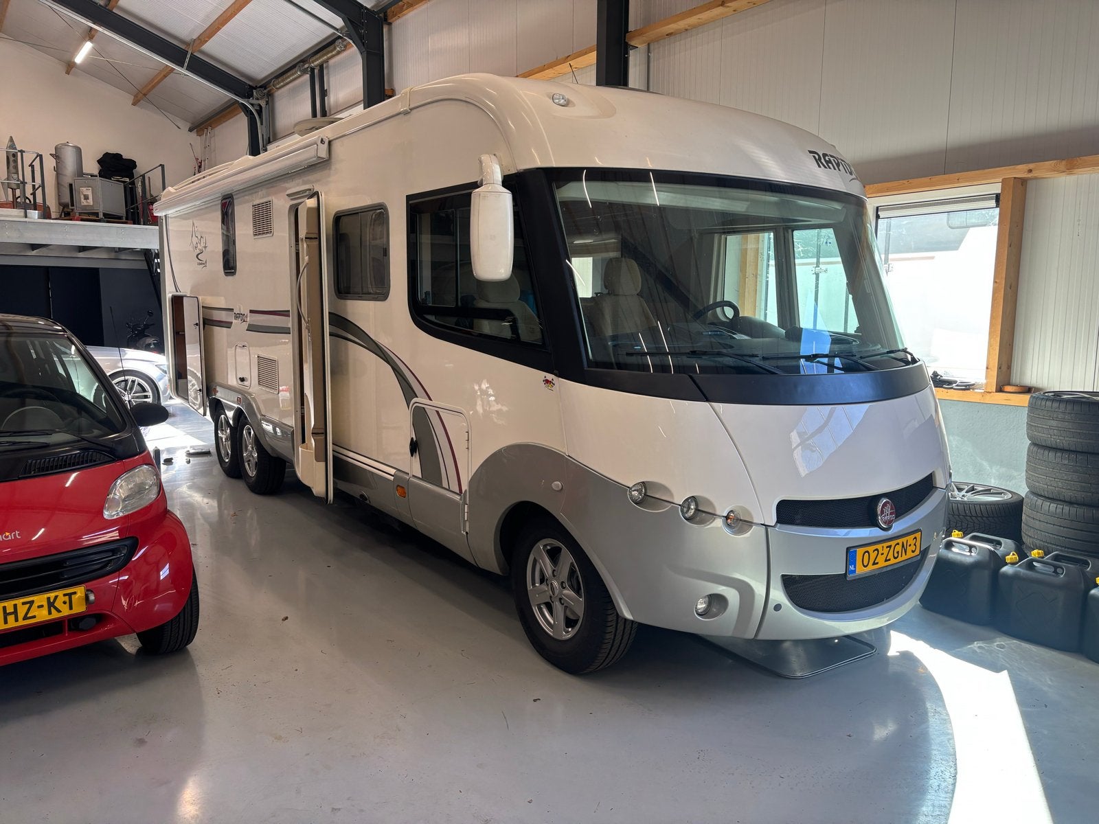 Rapido 10003dfh Integraal camper - 2011 - 73.000km - 160pk, Fiat, Vloeistofverwarming, Afzuigkap, Diesel