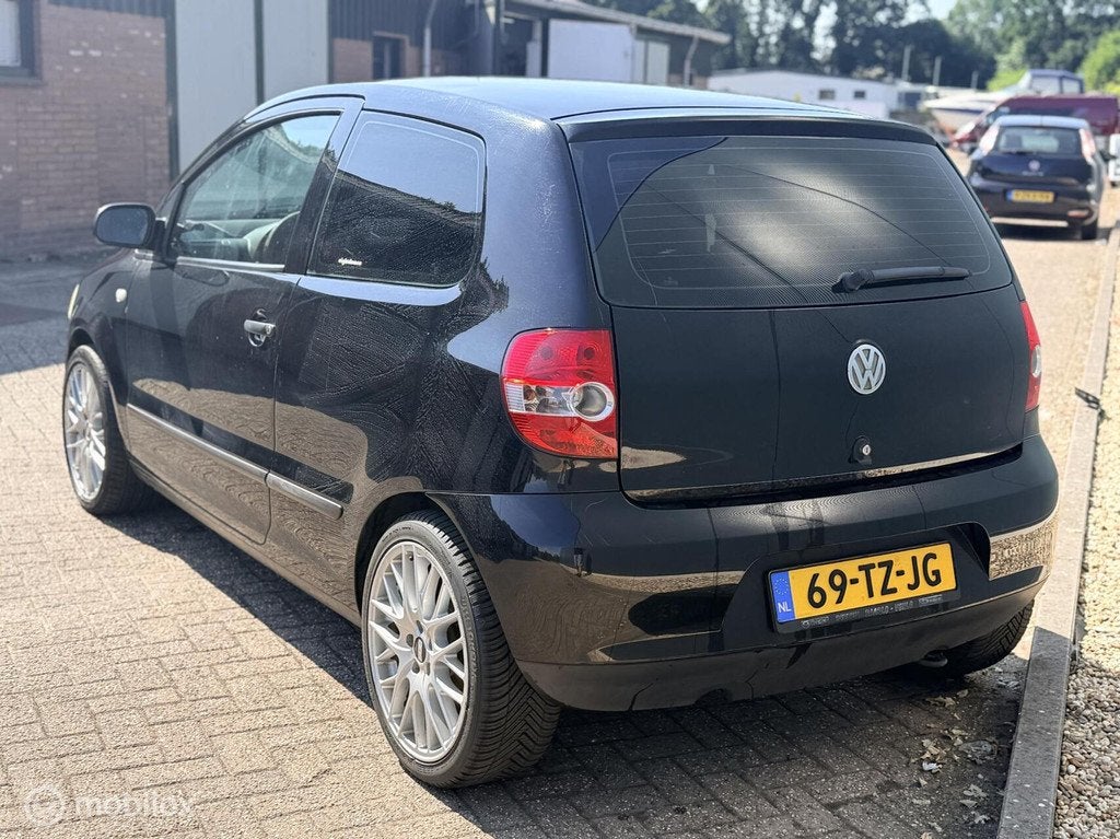 Volkswagen Fox 1.2 Trendline NAP/APK/KOOPJE, Auto's, Volkswagen, Voorwielaandrijving, 4 stoelen, 1198 cc, Origineel Nederlands