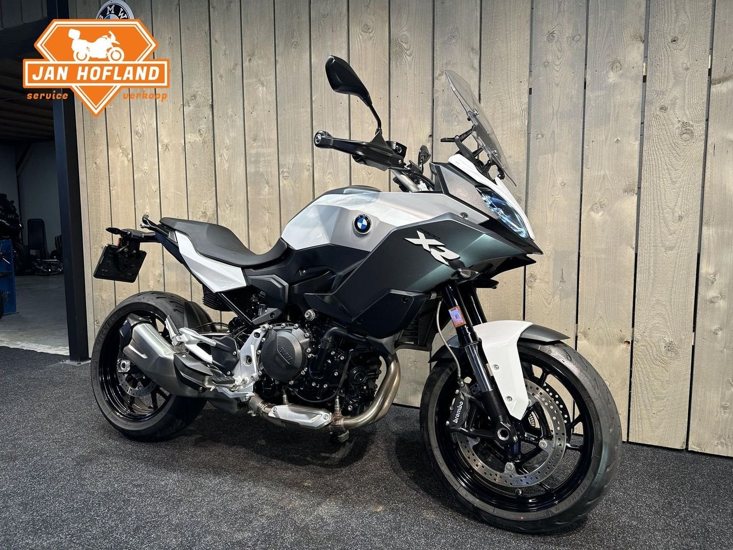 BMW F 900 XR (bj 2024) 17,000 km, Motorrijbewijs A, Bedrijf, Onbekend, Meer dan 35 kW