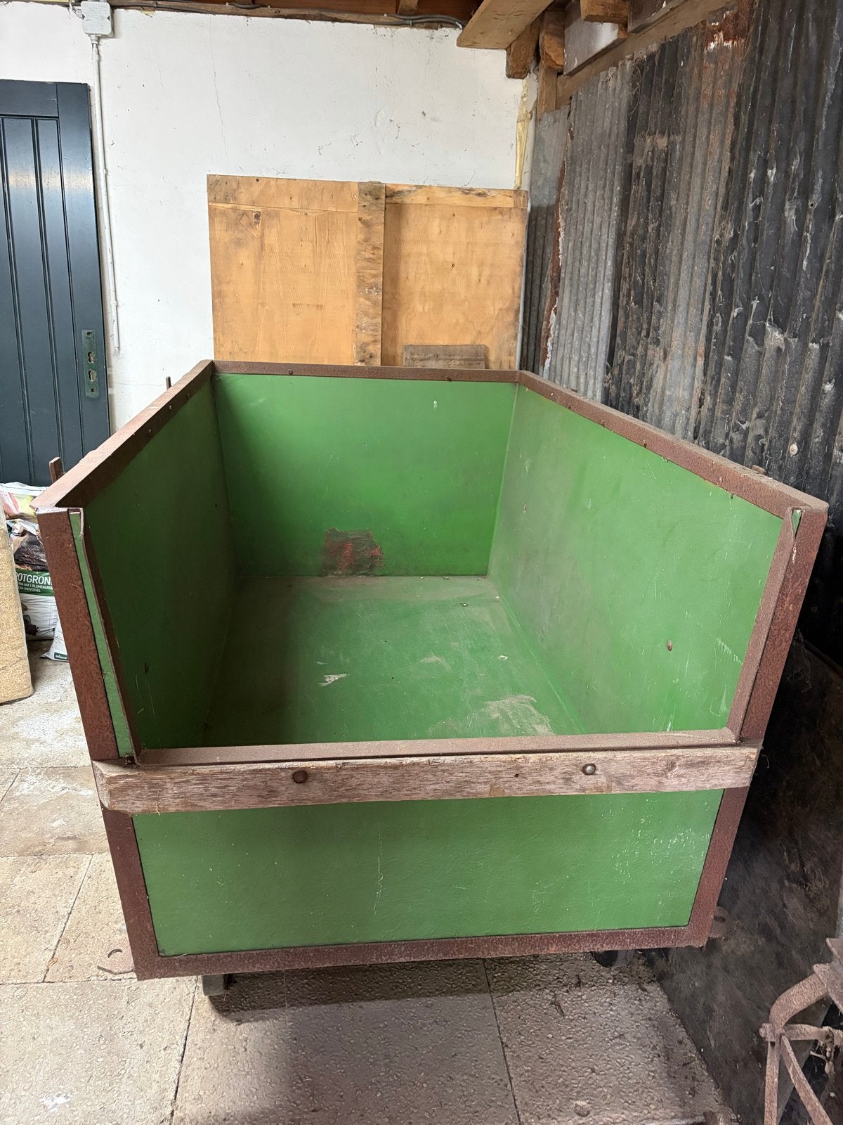 Robuuste transportkar op wielen - Groen, Doe-het-zelf en Verbouw, Transportwagens, 100 liter of meer, Ophalen, Gebruikt, Transportkar