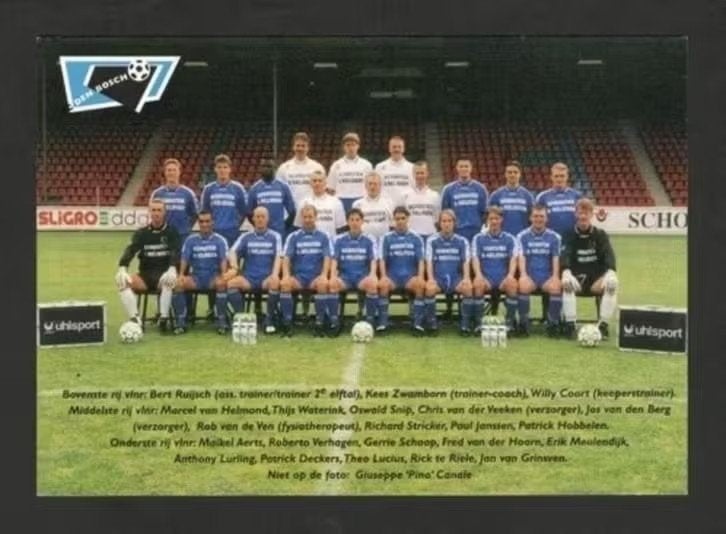 Voetbal Elftalfoto F.C. Den Bosch 97-98., Ophalen of Verzenden, 1980 tot heden, Ongelopen, Sport en Spel
