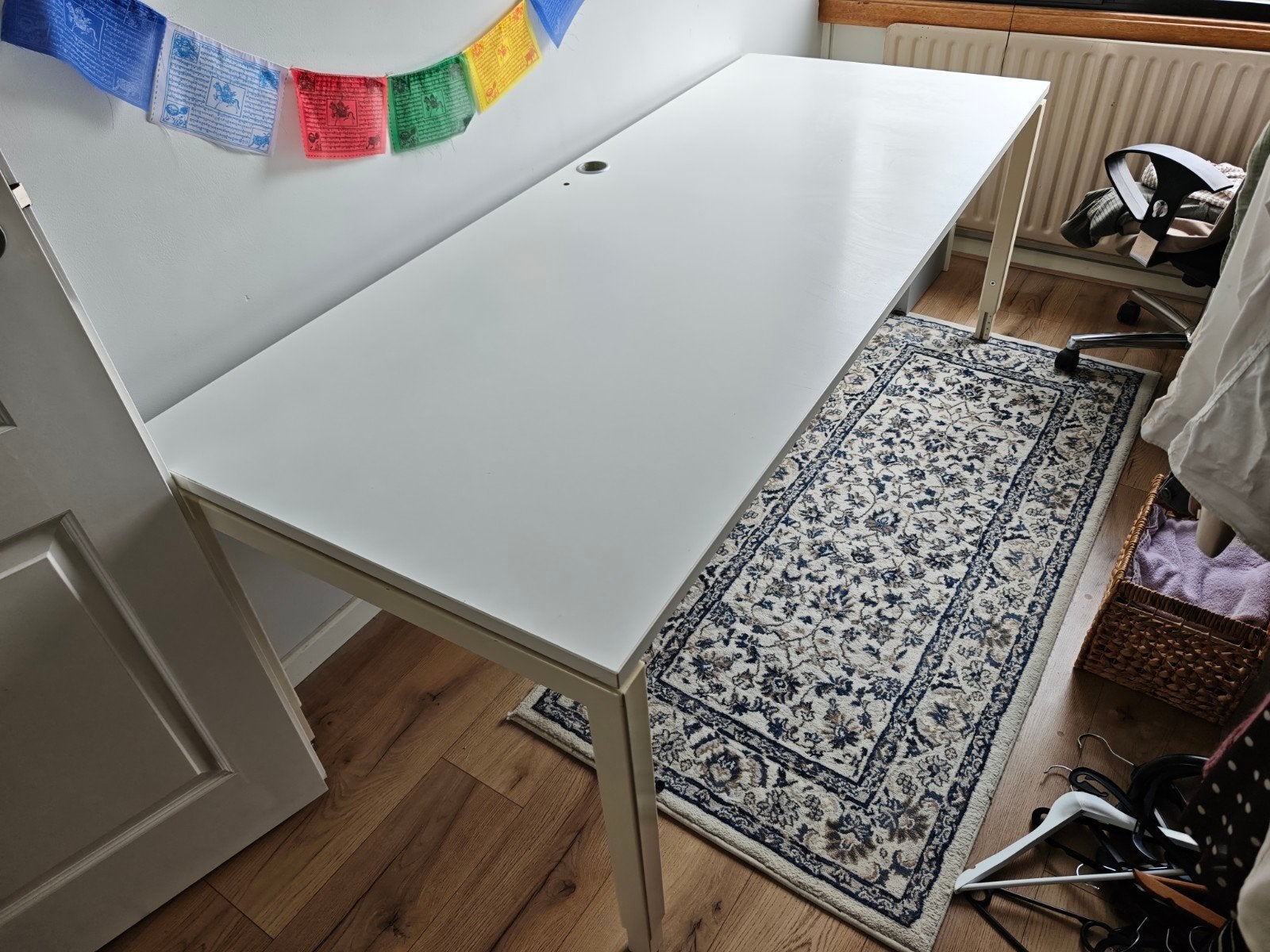 degelijk bureau 2mx0.8m en verstelbaar in hoogte, Antiek en Kunst, Ophalen