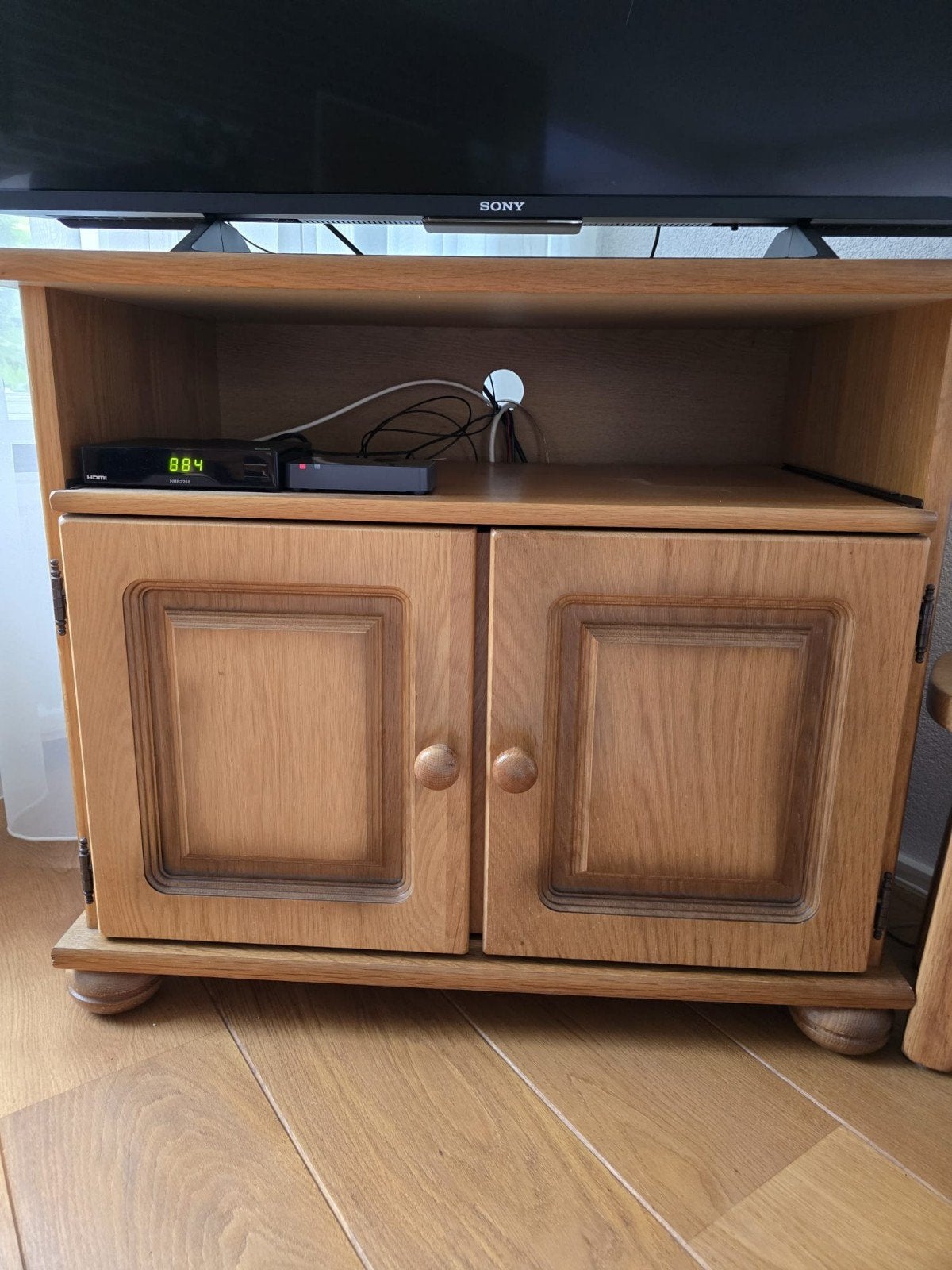 Houten TV Kast - Compact en Praktisch (67x78x43 cm), Ophalen, Gebruikt, 50 tot 100 cm, Minder dan 100 cm