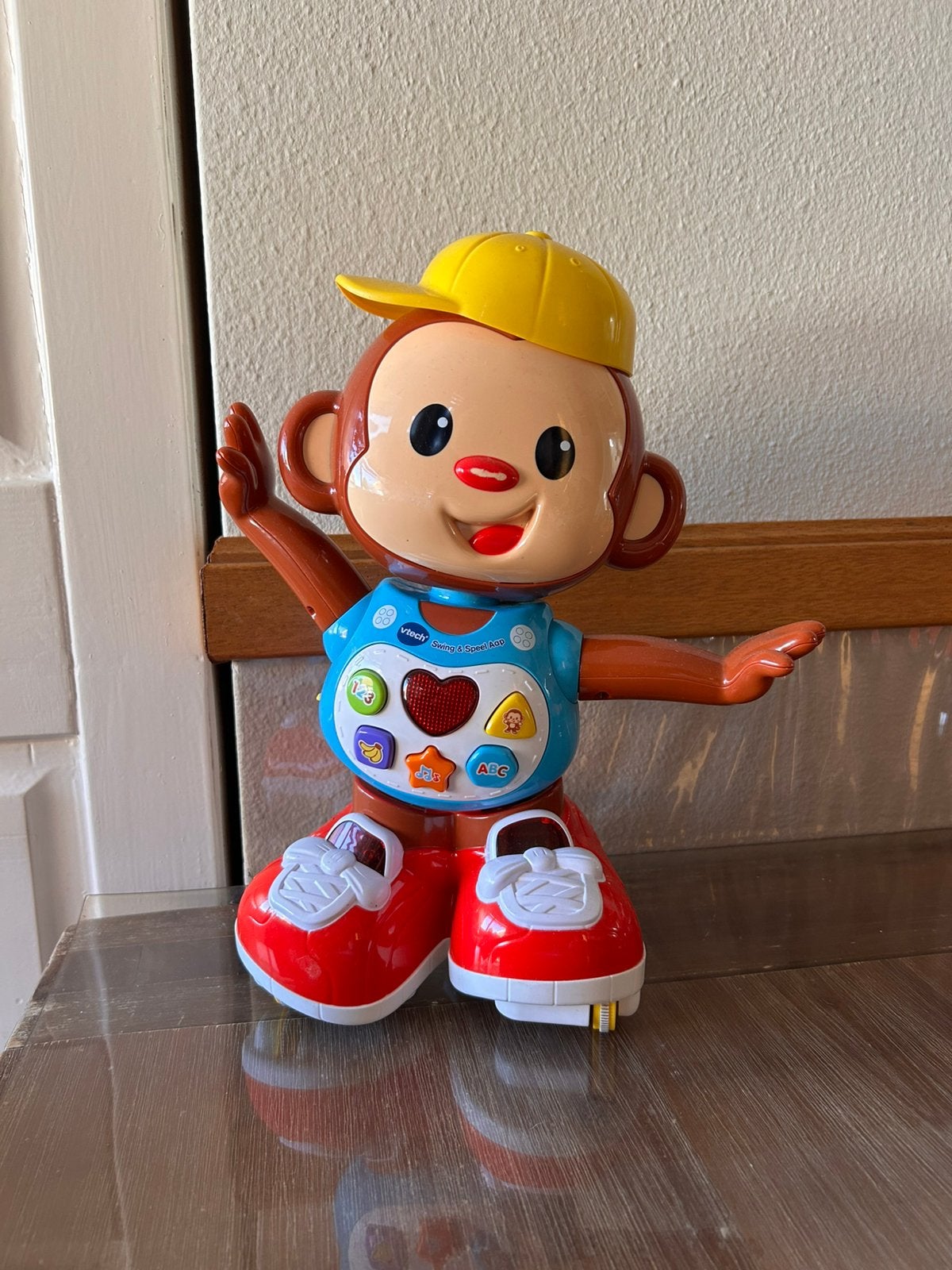 Vtech aap, Ophalen of Verzenden, Zo goed als nieuw, 6 maanden tot 2 jaar
