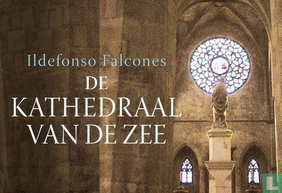Dwarsligger: De kathedraal van de zee van Ildefonso Falcones, Ophalen of Verzenden, Zo goed als nieuw