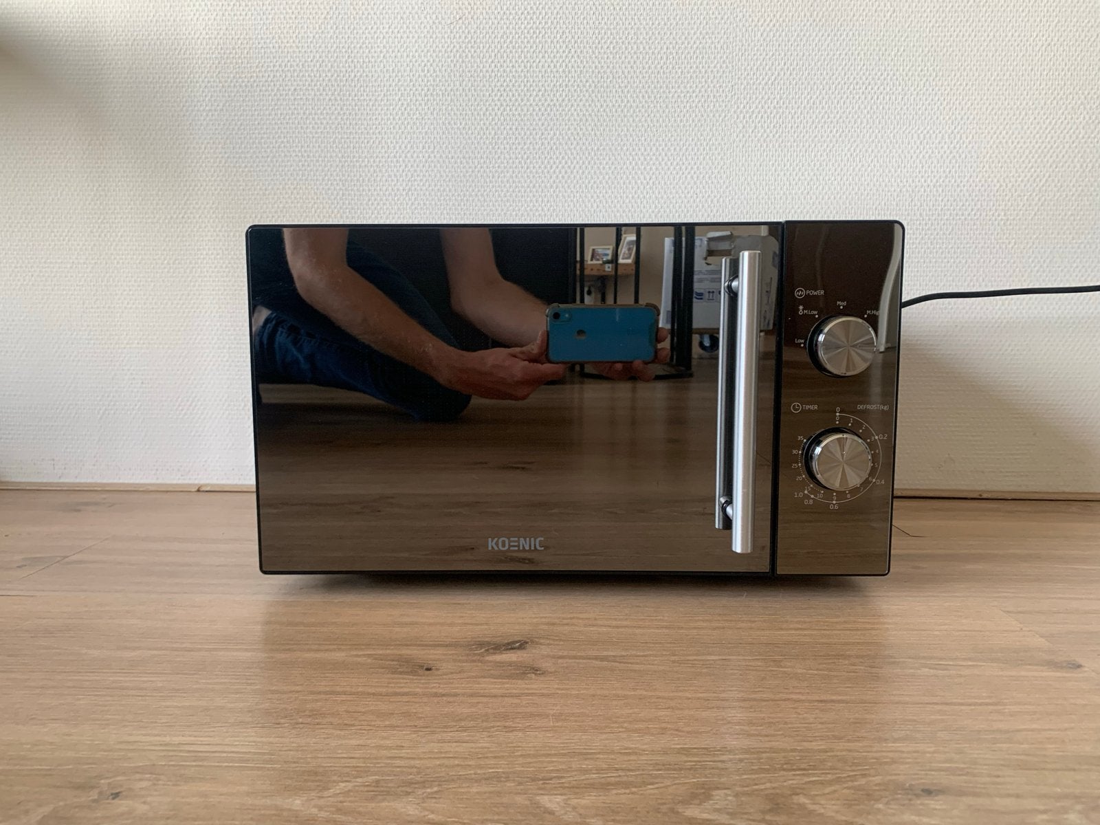 Koenic Magnetron - Compact en Stijlvol, Witgoed en Apparatuur, Magnetrons, Ophalen, Minder dan 45 cm, Draaiplateau, Vrijstaand