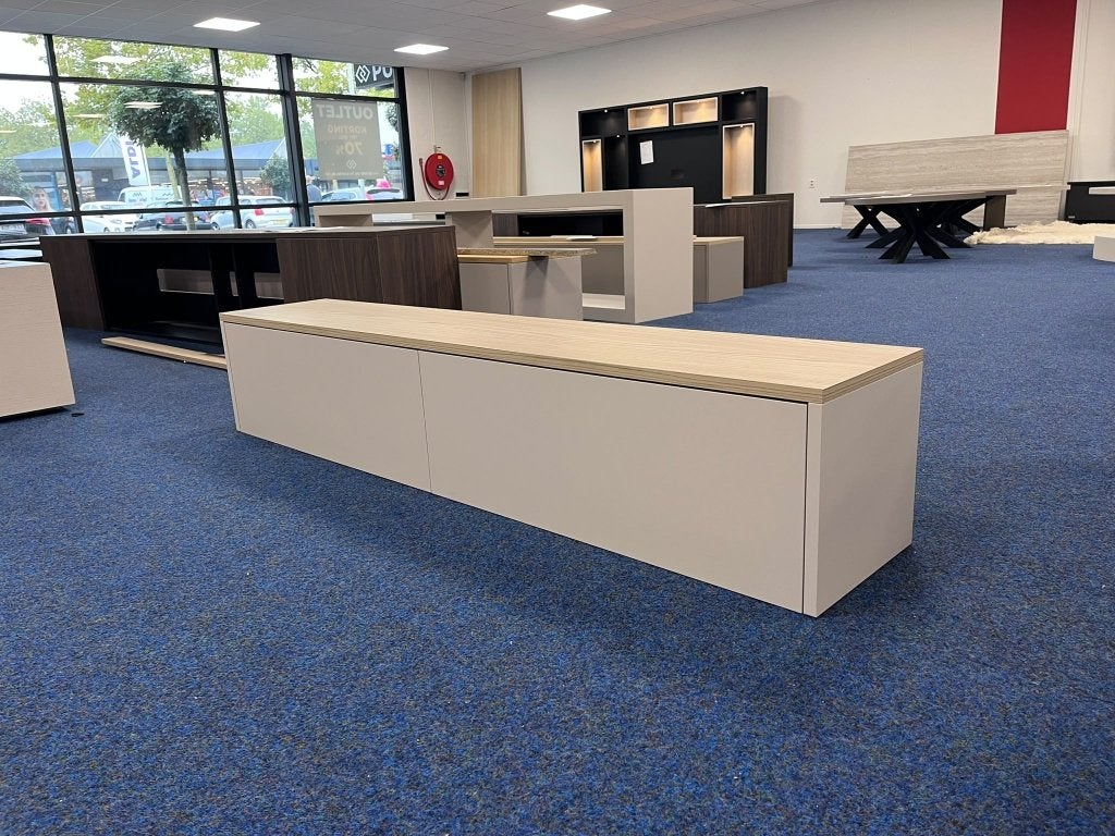PUUUR TV-MEUBEL, Ophalen, Kunststof, 150 tot 200 cm, Nieuw
