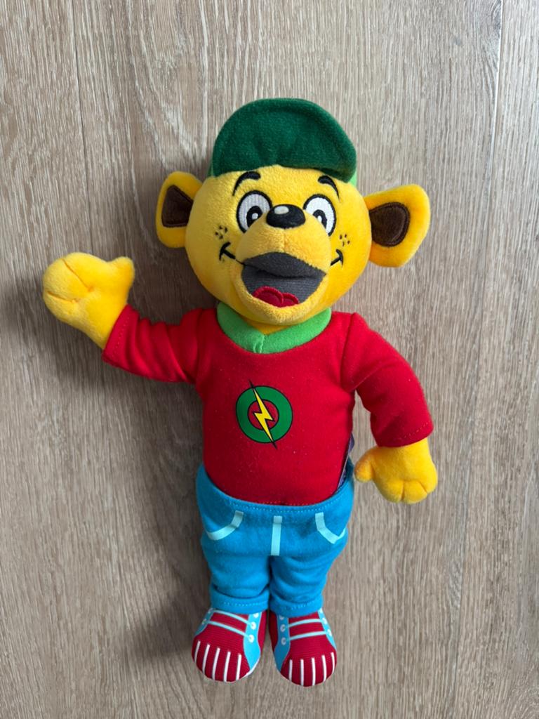 Knuffel Okke/Zed Optisport, Overige karakters, Beer, Ophalen of Verzenden, Zo goed als nieuw