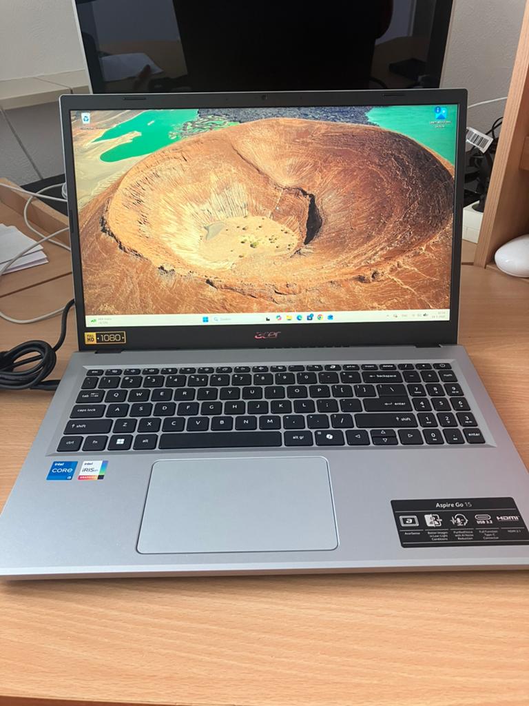 Acer Aspire Go 15 Laptop - Intel Core i5, 15 inch, Zo goed a, Ophalen, Met videokaart, 2 tot 3 Ghz, Zo goed als nieuw