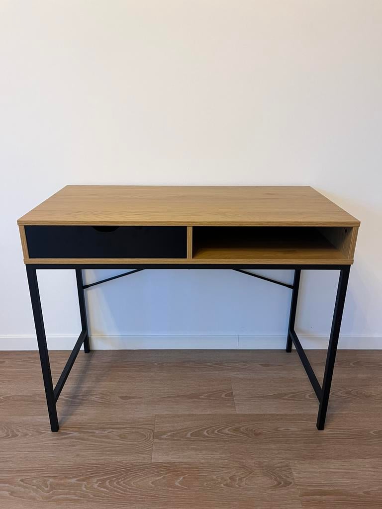 JYSK Trappedal Desk (48x95, warm eiken and black) - NEW!, Huis en Inrichting, Bureaus, Ophalen, Nieuw