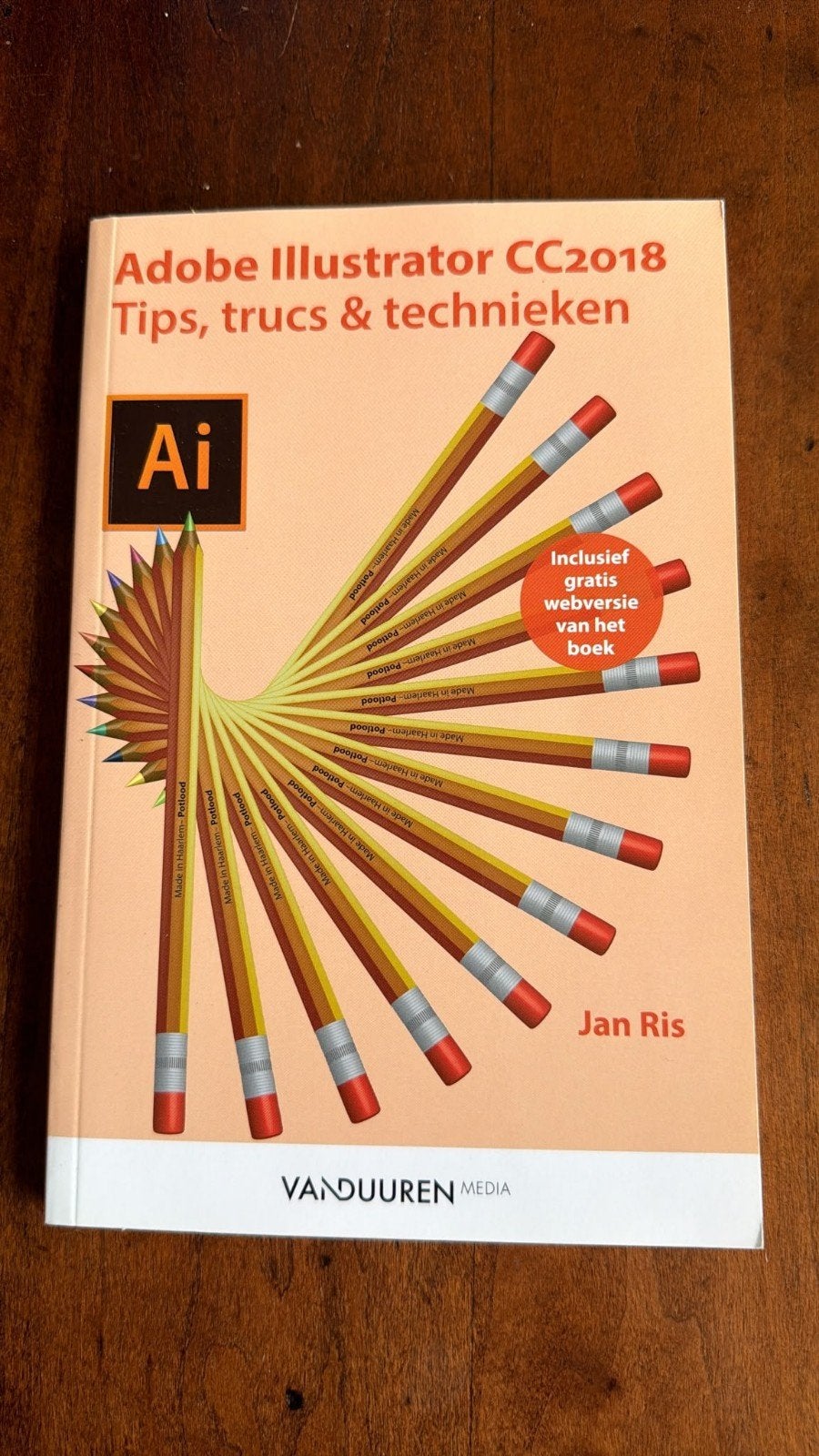 Adobe Illustrator CC2018 Tips, trucs & technieken, Boeken, Ophalen of Verzenden, Zo goed als nieuw, Software, Jan Ris