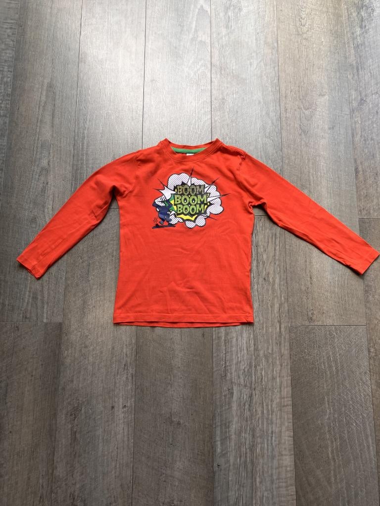 Rood shirt (122/128), Ophalen of Verzenden, Zo goed als nieuw, Jongen, Shirt of Longsleeve