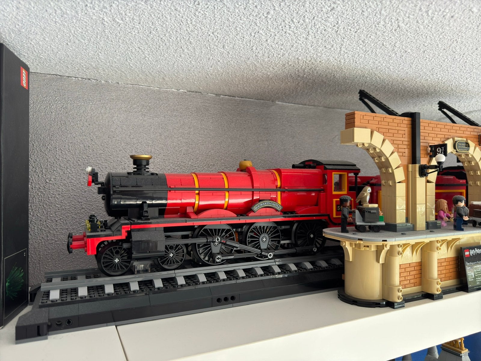 Lego 76405 harry potter zweinstein express compleet zeldzaam, Kinderen en Baby's, Speelgoed | Duplo en Lego, Lego, Harry Potter