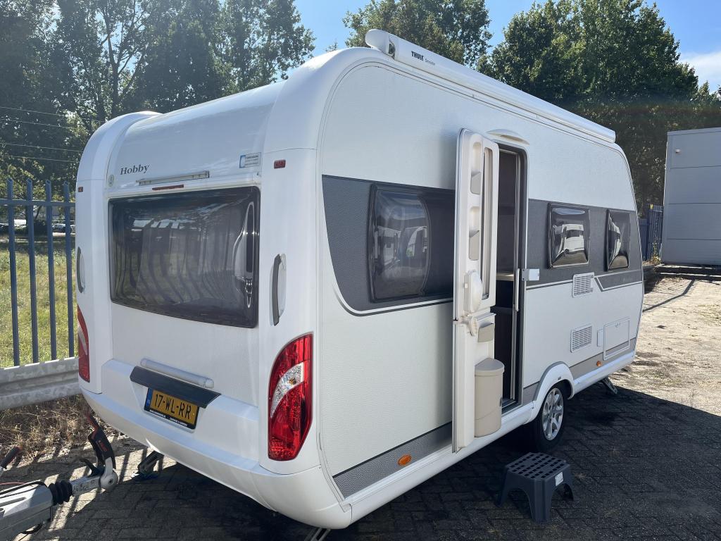Hobby Prestige 455 UF Voortent+Thule luifel '24, Caravans en Kamperen, Caravans, Schokbreker, Rondzit, Hobby, Bedrijf