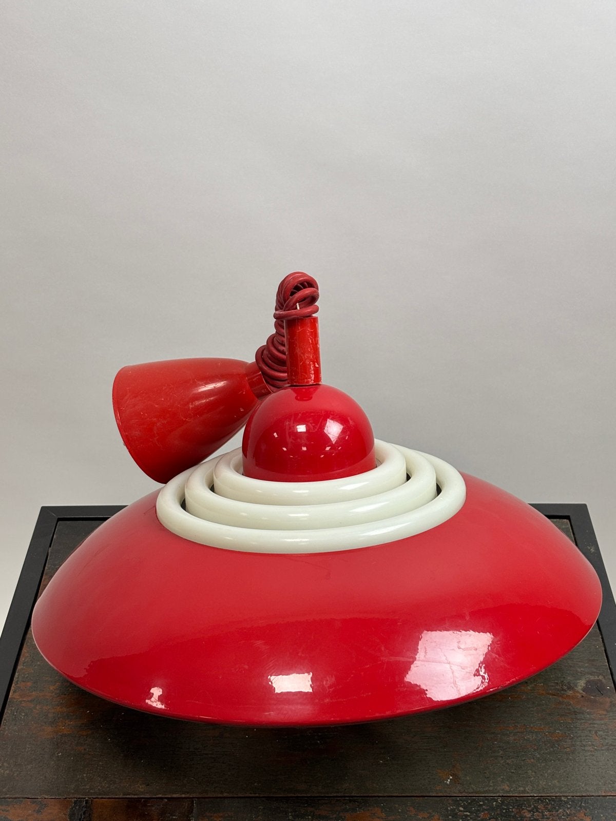 Vintage rode UFO-lamp Knud Christensen, Huis en Inrichting, Ophalen, Gebruikt, Kunststof, E27 (groot)