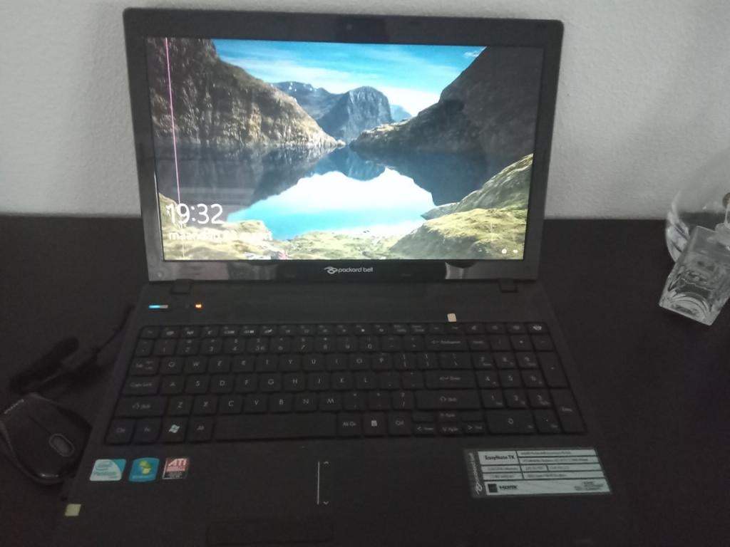 Mooie Packard Bell laptop met muis en CD/DVD-lade, Gebruikt, Minder dan 4 GB, Onbekend, Ophalen of Verzenden