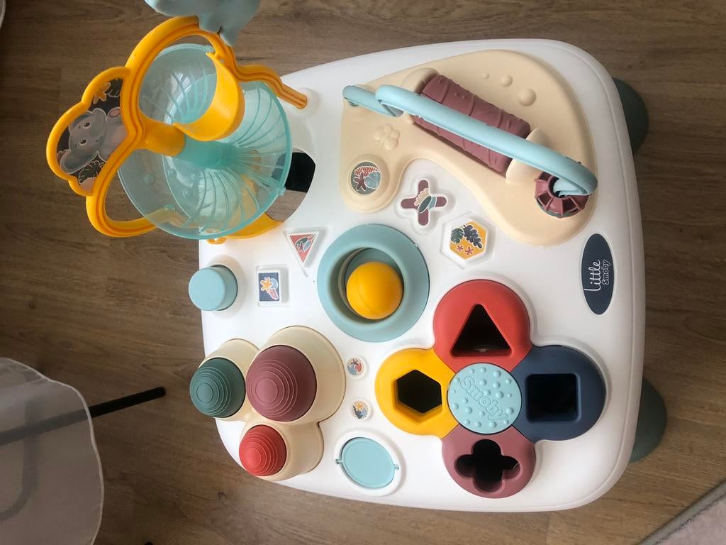 Bijna nieuwe Smoby activiteitentafel, Ophalen, Zo goed als nieuw, Overige typen