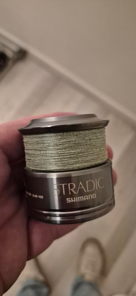Shimano Stradic 4000FD reservespoel, Watersport en Boten, Ophalen of Verzenden, Zo goed als nieuw, Molen