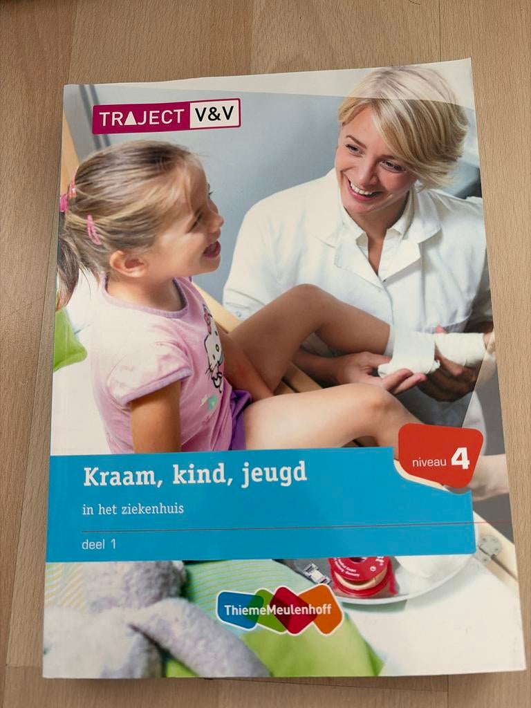 Traject V&V Kraam, kind, jeugd in het ziekenhuis deel 1, Boeken, Ophalen of Verzenden, Gamma, Zo goed als nieuw, MBO