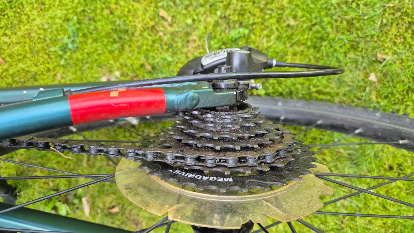 Foto 6 van Cube Acid 240 Mountainbike - Goed Onderhouden