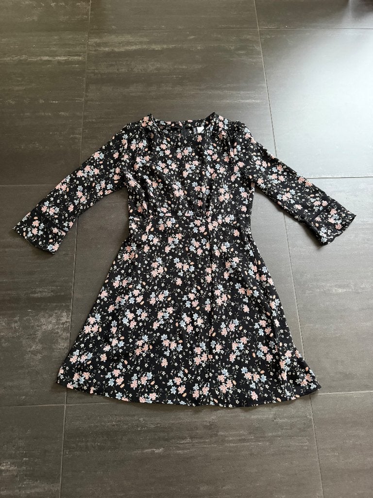 Jurkje H&M - damesmaat 36 - nieuwstaat, H&M, Zwart, Ophalen of Verzenden, Zo goed als nieuw