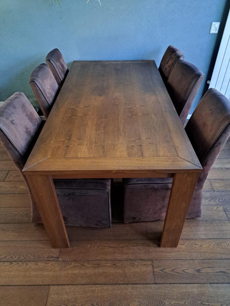 robuuste eettafel incl stoelen, Ophalen, Gebruikt, 4 tot 6 stoelen