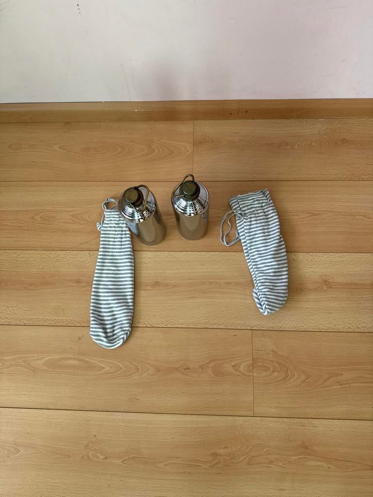 Set van 2 RVS drinkflessen met hoes, Zilver, Ophalen of Verzenden, Metaal, Overige merken