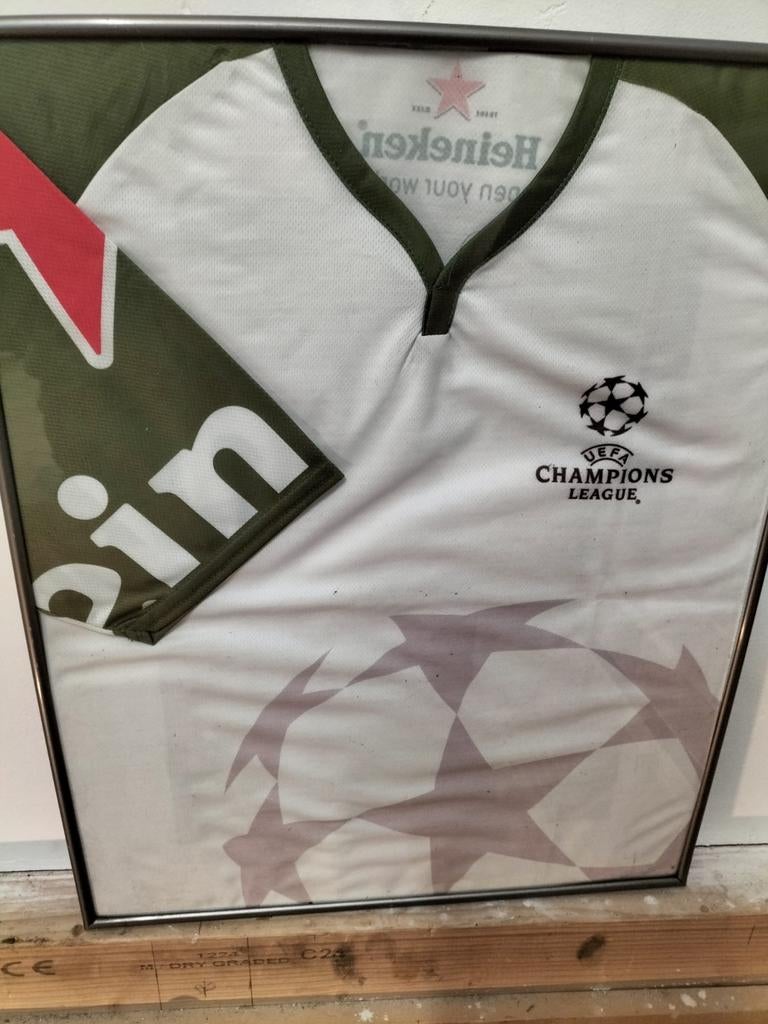 Ingelijst Heineken Champions League Shirt, Verzamelen, Sportartikelen en Voetbal, Ophalen of Verzenden, Shirt