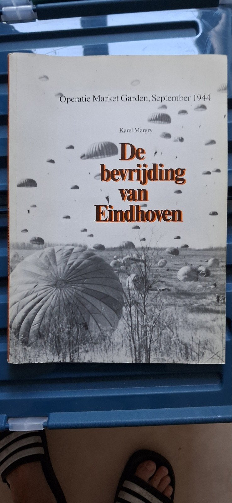 De bevrijding van Eindhoven, Market Garden 1944,  K.Margry, Tweede Wereldoorlog, Karel Margry, Ophalen of Verzenden, Zo goed als nieuw