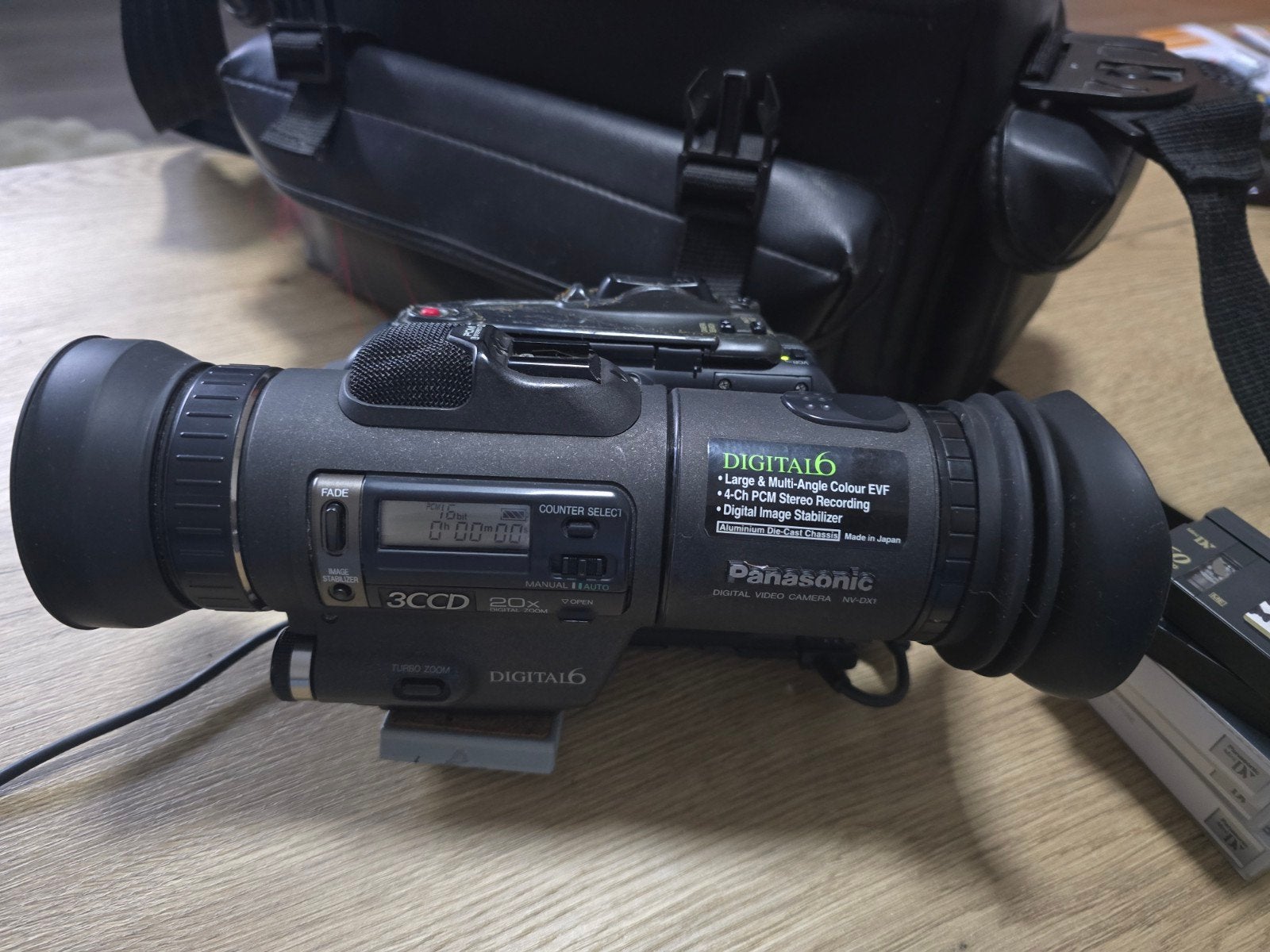 Panasonic NV-DX1E 3CCD MiniDV Camcorder | Volledig werkend, Audio, Tv en Foto, Videocamera's Digitaal, Gebruikt, Panasonic, 20x of meer