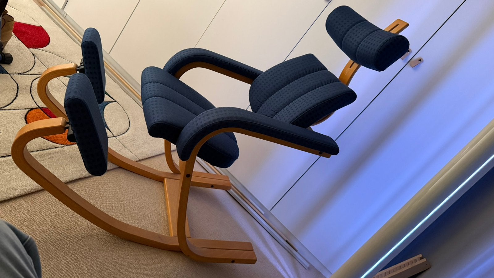 Stokke (Varier) balansstoel blauw . als nieuw, Huis en Inrichting, Ophalen, Blauw, Zo goed als nieuw, Eén