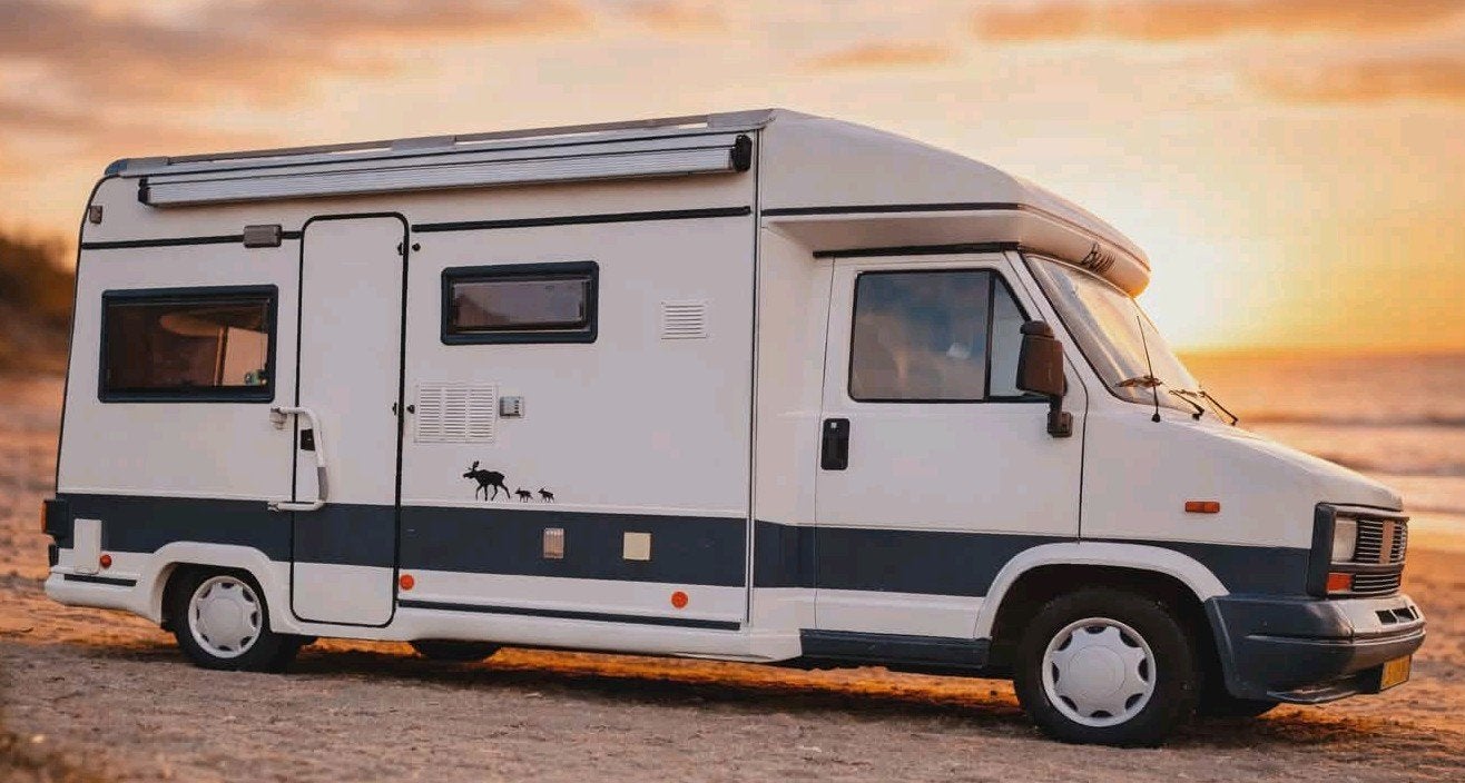 Mooie complete, compacte camper 2,5 TDi stuurbekr. BOVAG, Buitenlamp, Fiat, Tot en met 2, Achteruitrijcamera