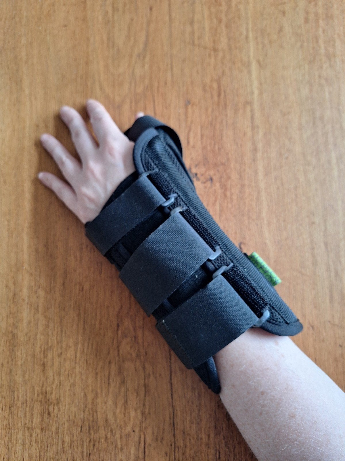 BraceID D-ring Pols-Duimbrace Links maat M, Ophalen of Verzenden, Zo goed als nieuw