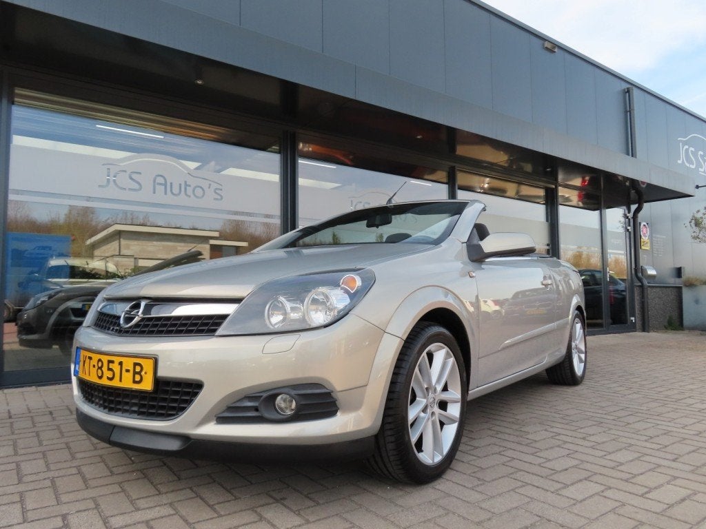 Opel ASTRA 1.6 Cabrio Enjoy Airco Cruise Pdc 17 Inch 2006, Voorwielaandrijving, 745 kg, Parkeersensor, Gebruikt
