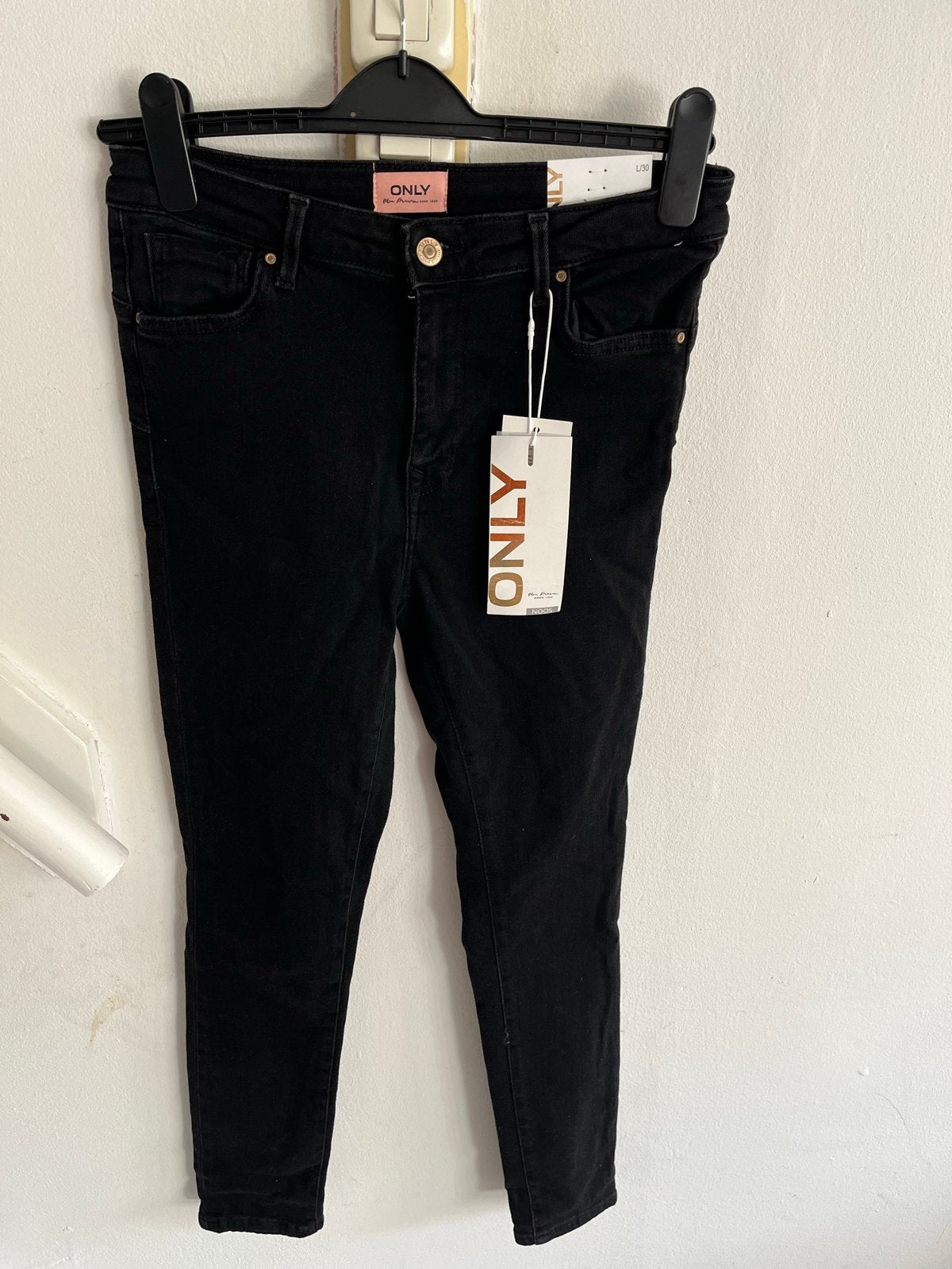 ONLY Power Push Up Mid Waist Skinny Jeans Zwart L/30, Ophalen, Nieuw, Zwart, Overige jeansmaten