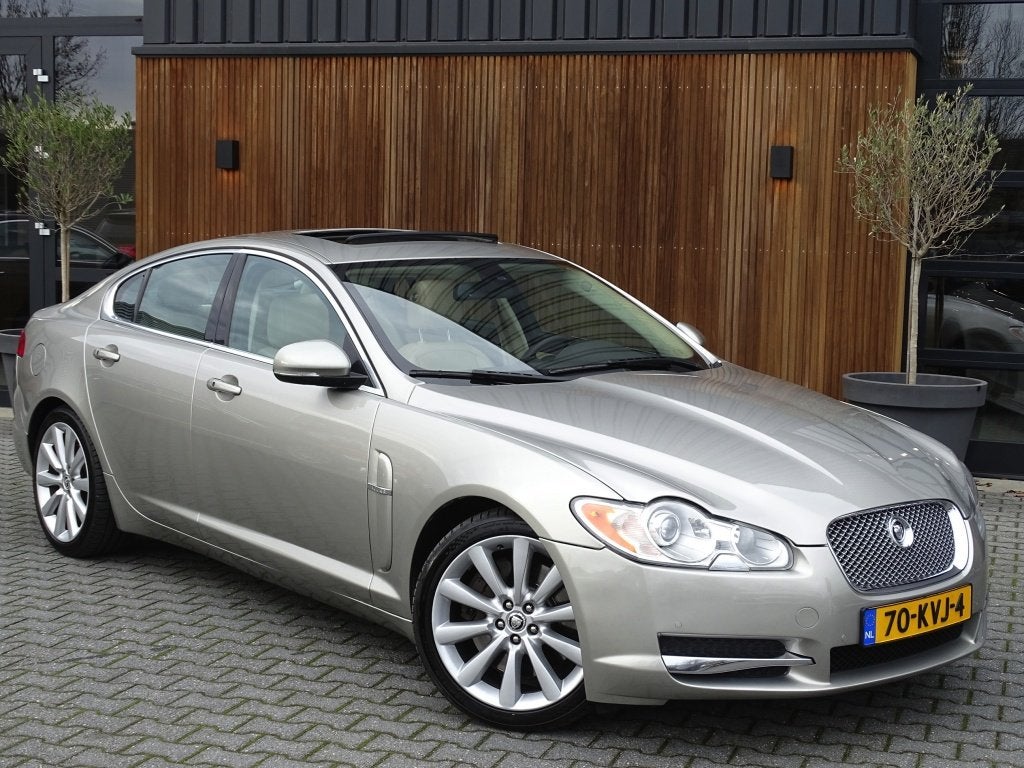 Jaguar XF 5.0 V8 385PK automaat / Portfolio / LED *NAP*, Automaat, Euro 5, 1734 kg, Beige