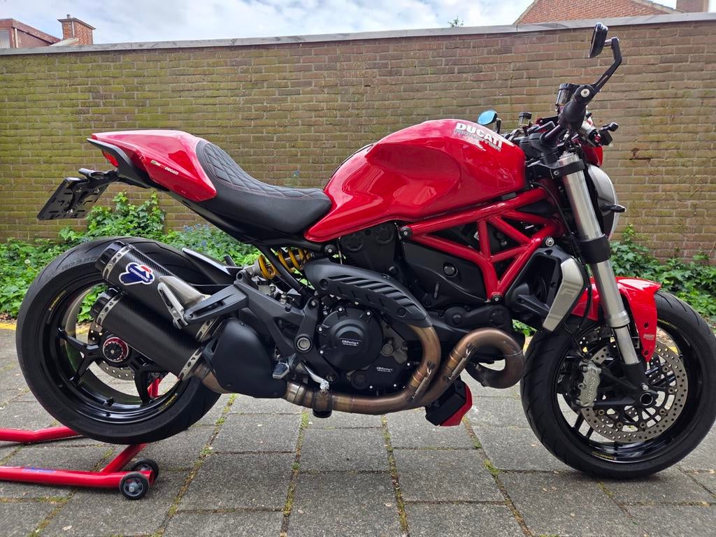 Ducati monster 1200. Nieuwe Desmo beurt. Veel extra's!, Motoren, Particulier, Meer dan 35 kW, 1200 cc, Handgeschakeld