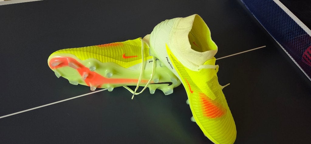 Nike Phantom GT2 Elite FG Voetbalschoenen - Maat 42.5, Geel, Nike, Nieuw, Overige maten