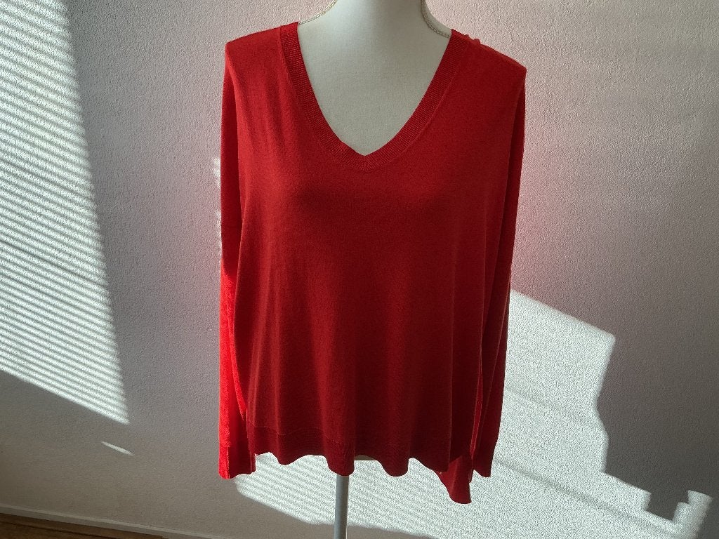 Hugo boss trui met zijde L NIEUW rood, Kleding | Dames, Maat 42/44 (L), Nieuw, Ophalen of Verzenden, Rood