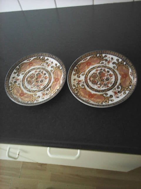 Te koop aangeboden 2 Gold kabuki borden., Antiek en Kunst, Ophalen of Verzenden