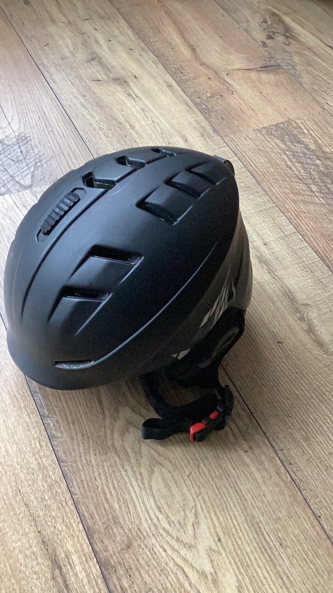 Skihelm maat s/m. Met gratis skibril, Sport en Fitness, Skiën en Langlaufen, Overige typen, Zo goed als nieuw, Minder dan 100 cm