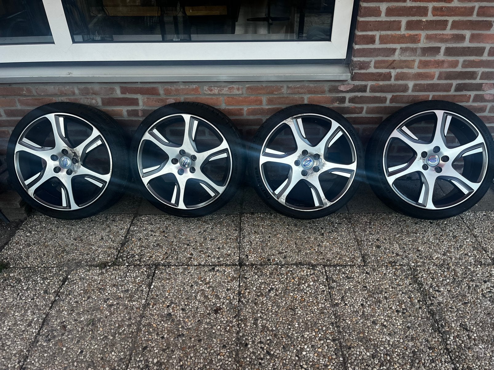 Velgen Volvo XC90/V50/V70/S40 225/35 R18, Auto-onderdelen, Banden en Velgen, Ophalen