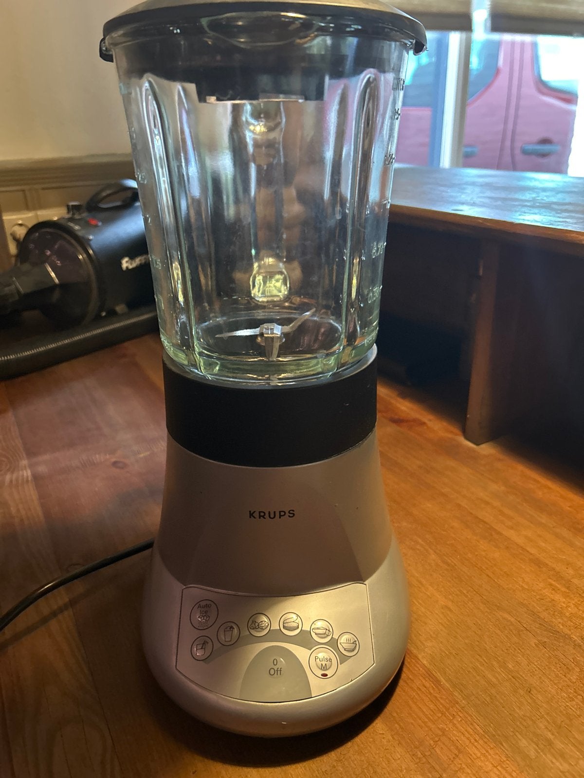 KRUPS Blender - Krachtige Keukenmachine, 1 tot 2 liter, Ophalen, Gebruikt, 3 snelheden of meer
