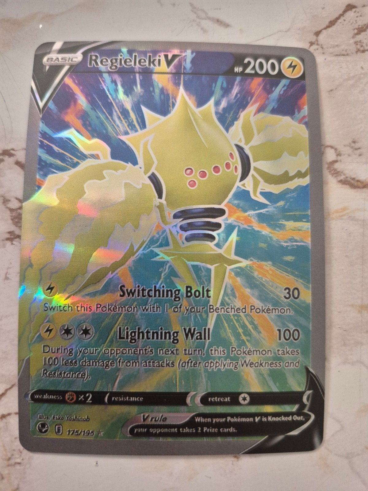 Regieleki V Pokémon Kaart (175/195) - Zo goed als nieuw, Ophalen of Verzenden, Zo goed als nieuw, Losse kaart, Foil