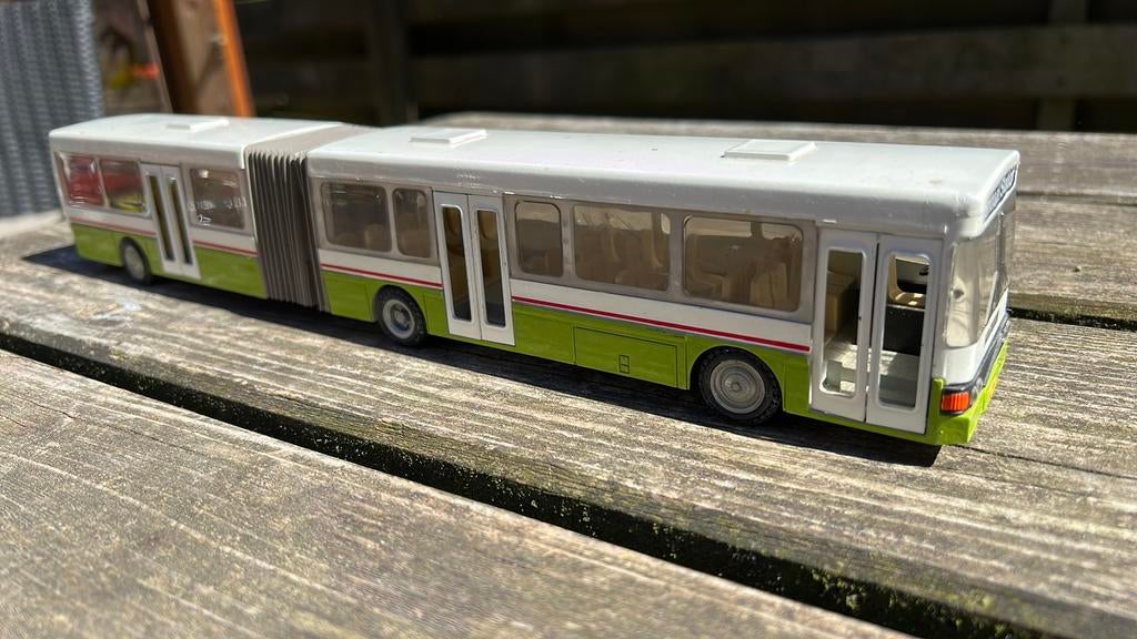 NZG 311 Harmonica Stads Bus Volvo, Ophalen, Gebruikt, Bus of Vrachtwagen, NZG
