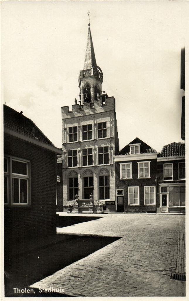 Tholen, Stadhuis - 1939 gelopen, Verzamelen, Ophalen of Verzenden, 1920 tot 1940, Gelopen, Zeeland