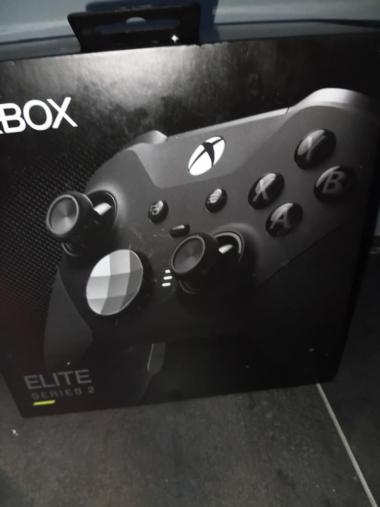 Xbox Elite Controller Series 2 - Zo goed als nieuw, Spelcomputers en Games, Spelcomputers | Xbox | Accessoires, Xbox Series S
