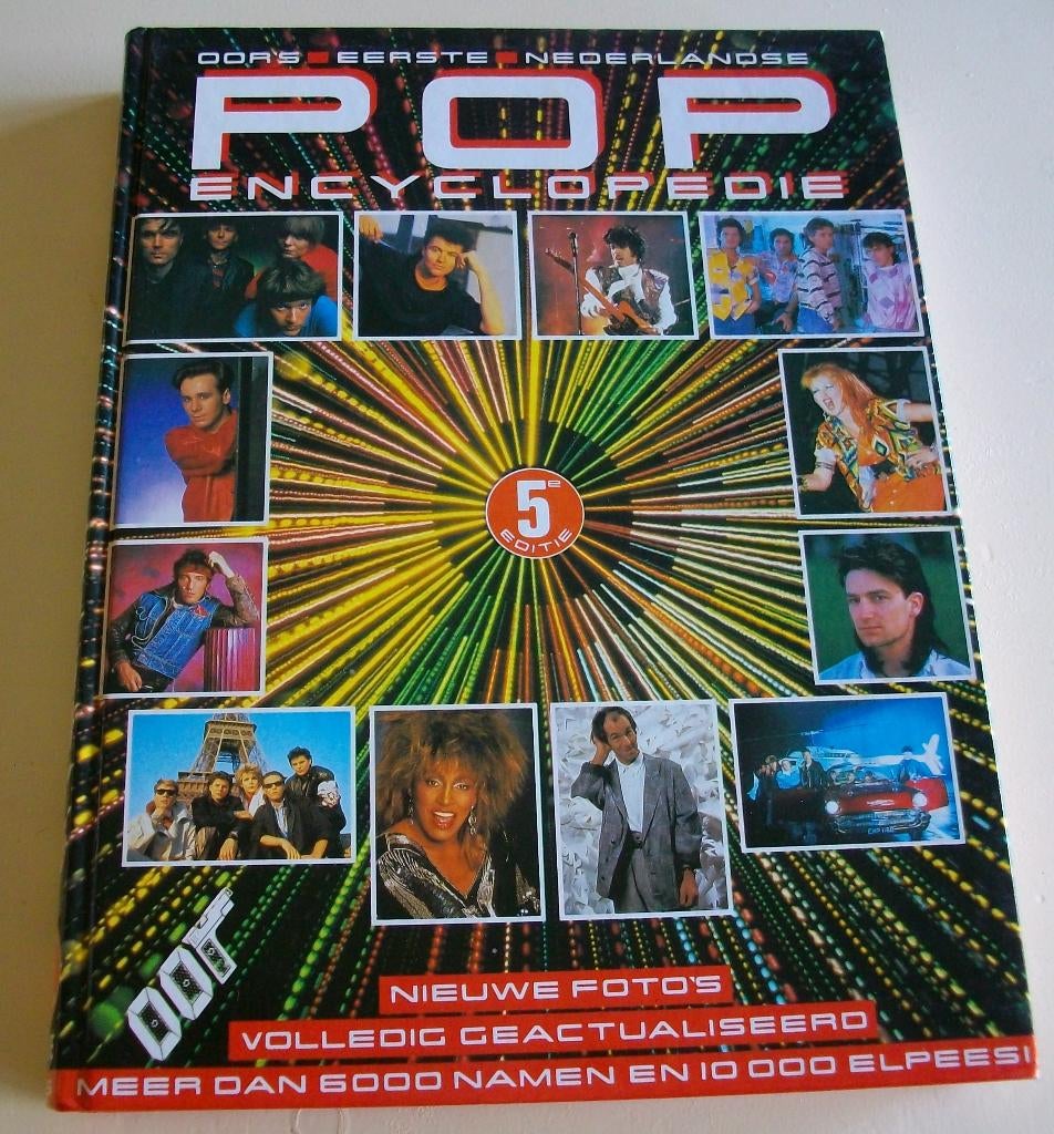 Eerste Nederlandse pop encyclopedie 5e editie, Ophalen of Verzenden, Gelezen, Algemeen, Diverse auteurs