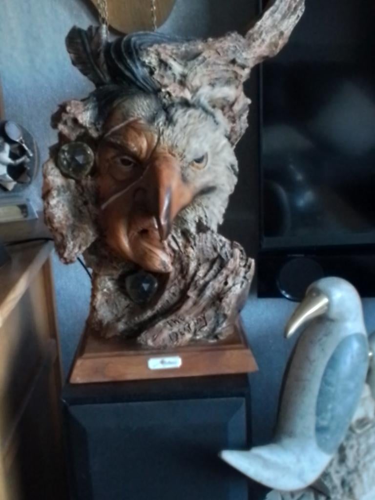 Prachtige Indiaanse Adelaar Hars Beeld - 40cm Hoog, Ophalen of Verzenden