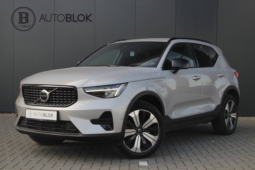 Volvo XC40 1.5 T4 Plug-in hybrid Plus Dark| Panoramadak | Ap, Auto's, Volvo, Origineel Nederlands, Hybride Elektrisch/Benzine